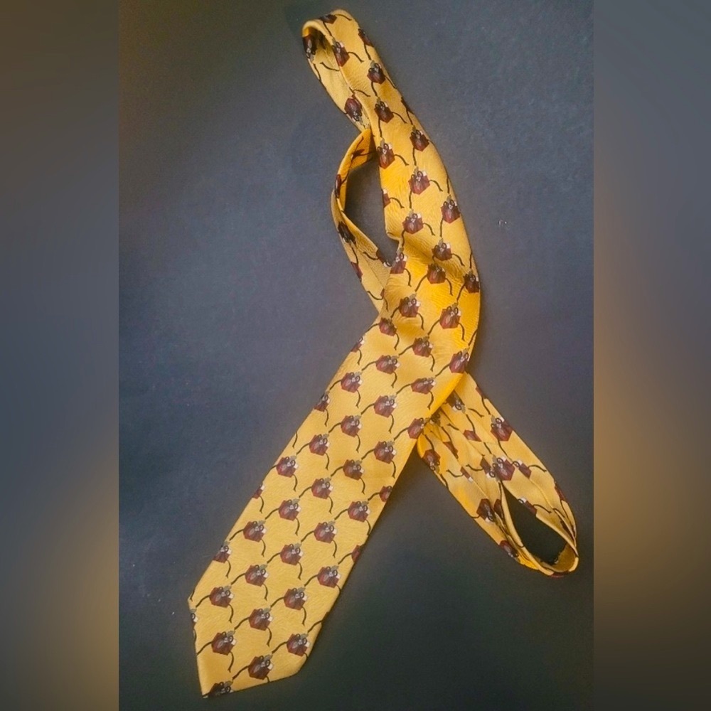 Monsieur Pierre Elegant Yellow Tie - Picture 3 of 3